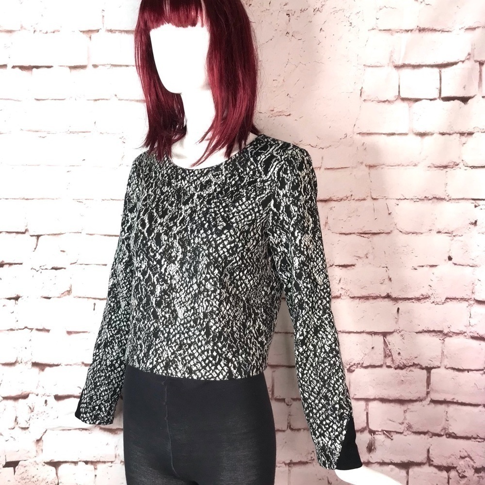 ELLA MOSS S Black and White long sleeve knit top Size Small - Picture 12 of 14